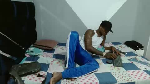 joao_leao online show from 10, 11, 2025