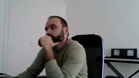 joaodias_18 online show from 16, 2, 2026