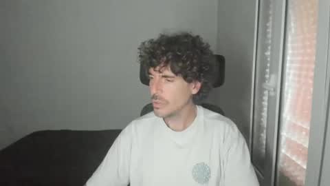 Snapshot of joaquin420_hot chatting on 13, 3, 2026 joaquin420_hot online show from 13, 3, 2026