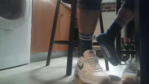 GUILLAUME feet and socks online show from 28, 1, 2025