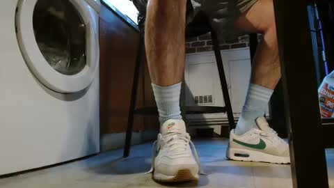 GUILLAUME feet and socks online show from 7, 2, 2025