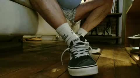 GUILLAUME feet and socks online show from 9, 2, 2025