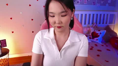 Amina online show from 12, 2, 2025