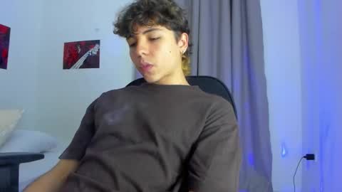 Snapshot of joe23___ chatting on 7, 10, 2025 Joe online show from 7, 10, 2025