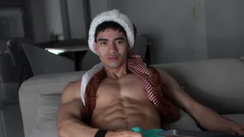 joe_steel1 online show from 22, 12, 2024