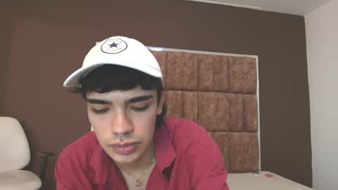 joecollins_ online show from 22, 10, 2025