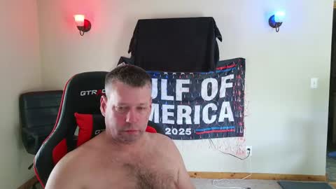 joejoe__ online show from 10, 5, 2026