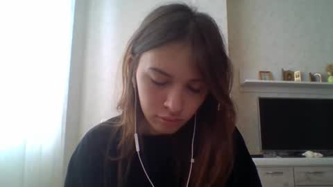 Jennifer online show from 23, 9, 2025