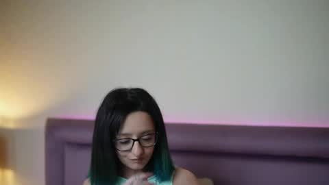  Joelle  online show from 28, 5, 2026