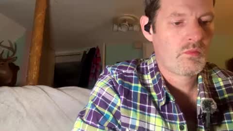 Snapshot of joepeteh chatting on 8, 2, 2025 Joe online show from 8, 2, 2025