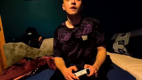 Snapshot of joffrey69v420 chatting on 10, 11, 2025 - Quantum - online show from 10, 11, 2025