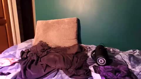 Snapshot of joffrey69v420 chatting on 25, 11, 2025 - Quantum - online show from 25, 11, 2025