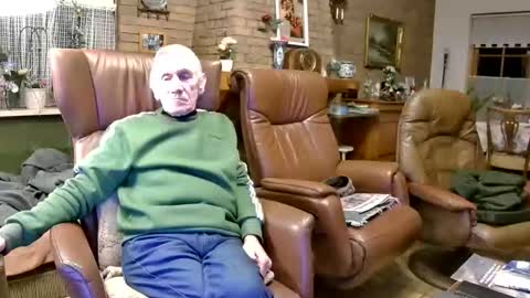 Snapshot of johan7_heet chatting on 17, 12, 2025 johan7 heet online show from 17, 12, 2025