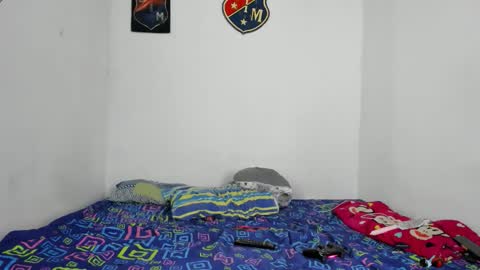 johan_and_antonella online show from 19, 10, 2025