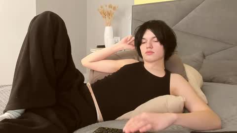 John online show from 5, 3, 2025