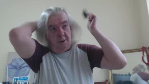 Snapshot of john_little_one chatting on 14, 1, 2025 JOHN online show from 14, 1, 2025