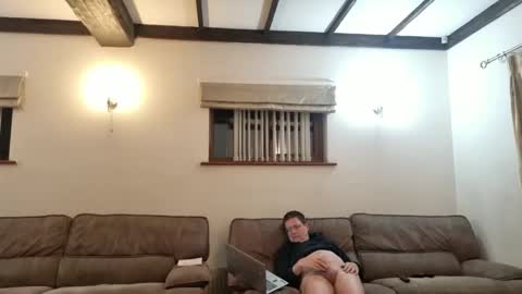 johnathan_stuart33 online show from 21, 5, 2026
