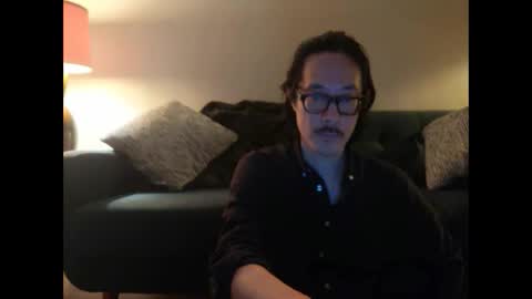 Snapshot of johneelicks chatting on 26, 10, 2025 Johnee online show from 26, 10, 2025