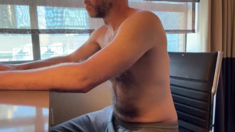 Snapshot of johnfitzzzzz chatting on 19, 9, 2025 J online show from 19, 9, 2025