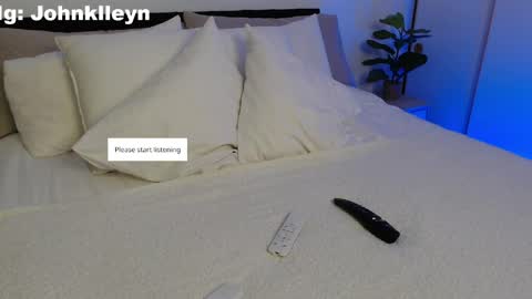 Snapshot of johnklleyn chatting on 9, 4, 2026 john online show from 9, 4, 2026