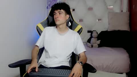 Snapshot of johnny_cagee chatting on 15, 1, 2026 johnny_cagee online show from 15, 1, 2026