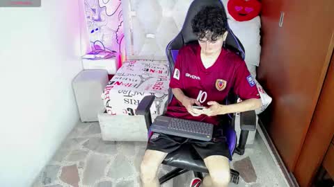johnny_cagee online show from 15, 3, 2026