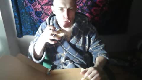 Snapshot of johnny_positive chatting on 1, 10, 2025 Johnny online show from 1, 10, 2025