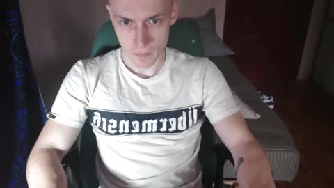 Snapshot of johnny_positive chatting on 7, 10, 2025 Johnny online show from 7, 10, 2025