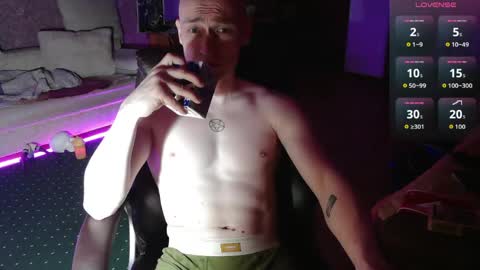 Johnny online show from 3, 5, 2026