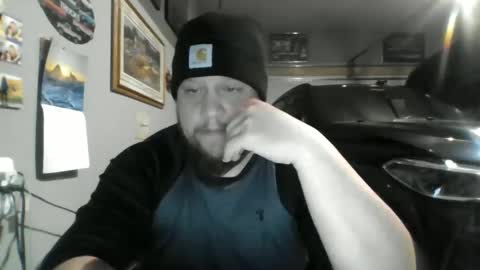 Snapshot of johnnydub3685 chatting on 5, 1, 2025 johnnydub3685 online show from 5, 1, 2025