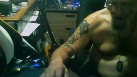 johnnyshung1 online show from 13, 1, 2026