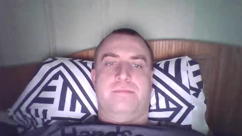 Snapshot of johnoreon chatting on 15, 2, 2025 johnoreon online show from 15, 2, 2025
