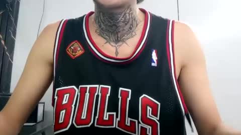 Snapshot of johnsonisaac94_ chatting on 8, 2, 2025 johnsonisaac94 online show from 8, 2, 2025