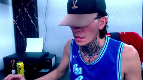 Snapshot of johnsonisaac94_ chatting on 20, 2, 2025 johnsonisaac94 online show from 20, 2, 2025