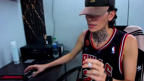 Snapshot of johnsonisaac94_ chatting on 3, 3, 2025 johnsonisaac94 online show from 3, 3, 2025