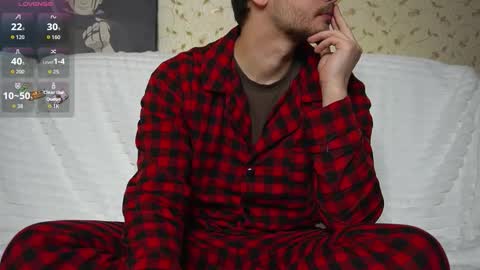 Snapshot of johnstoneisland chatting on 20, 12, 2025 John online show from 20, 12, 2025