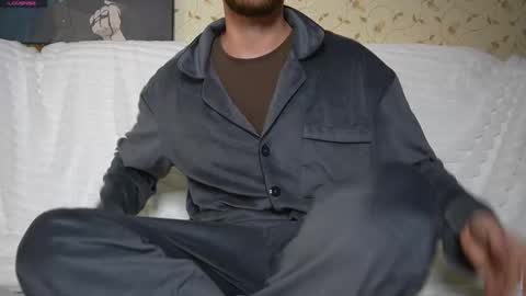 Snapshot of johnstoneisland chatting on 15, 1, 2026 John online show from 15, 1, 2026