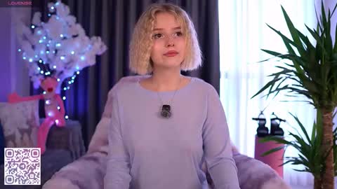 Paula online show from 14, 12, 2025