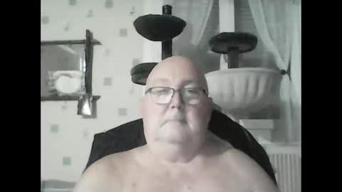 jojo60000529566 online show from 3, 12, 2024