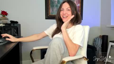 Snapshot of jojodelow chatting on 25, 2, 2025 online show from 25, 2, 2025