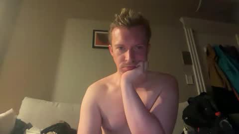 jojohalloran64 online show from 15, 5, 2026