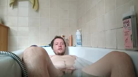 Snapshot of jojotouls chatting on 3, 1, 2025 boss online show from 3, 1, 2025