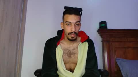 Snapshot of jokerharle1 chatting on 29, 9, 2025 ALICEARABIAN online show from 29, 9, 2025