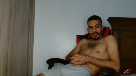 Snapshot of jokerharle1 chatting on 1, 10, 2025 ALICEARABIAN online show from 1, 10, 2025