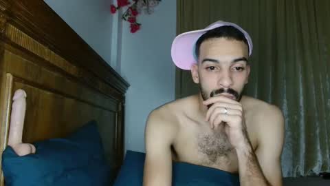 Snapshot of jokerharle1 chatting on 16, 10, 2025 ALICEARABIAN online show from 16, 10, 2025