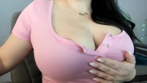 Snapshot of jokissy chatting on 6, 1, 2026 jokissy online show from 6, 1, 2026