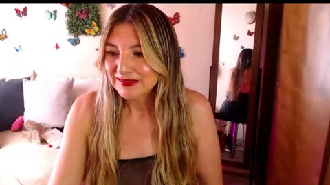 Snapshot of jolie_mature_ chatting on 28, 6, 2026 Jolie Mature online show from 28, 6, 2026