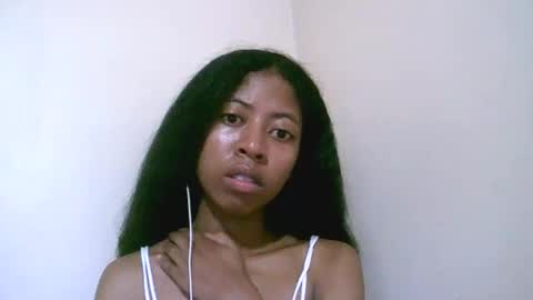 joliekah27 online show from 5, 5, 2026