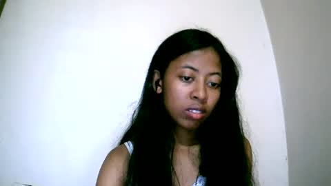joliekah27 online show from 19, 6, 2026