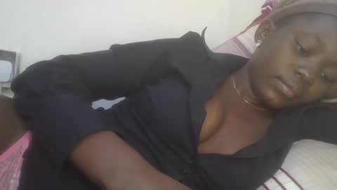 jollynabeb online show from 18, 2, 2025